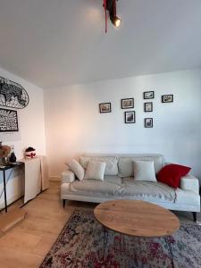 Onix Park Complex Elegant Apartment with Parking & Self Check in