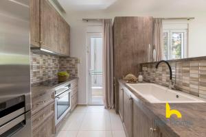 Turquoise Seashell Retreat Family Oasis N Beach