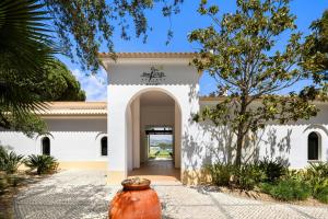 Pine Cliffs Residence, a Luxury Collection Resort, Algarve