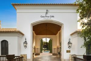 Pine Cliffs Residence, a Luxury Collection Resort, Algarve
