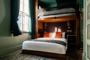 The Wellington Hotel