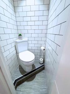 Small studio in central Brighton for 2