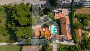 Homiday - Villa Rosella