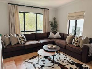 House 28, Fort Village