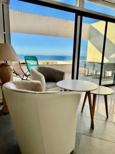 SUPERBE APPARTEMENT VUE MER et PISCINE