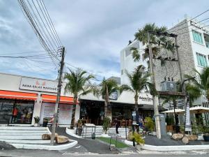 Benyada Lodge - Surin Beach
