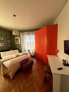 Bright four-room apartment with a large terrace