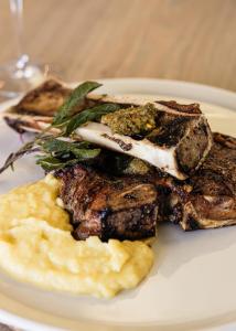 Diaz Ocean View Hotel & Spa