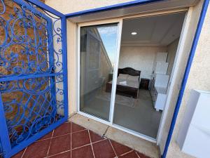 VILLA Dar BOUAZZA, Vue sur mer, 200m de la plage