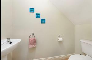 3 Cosy Bedrooms in a House 6 people