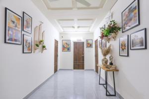 FabHotel Golden Hitech - Nr Hitech City