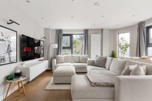 DAISI - 1 stop to London Bridge