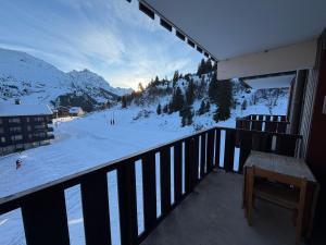 Méribel Mottaret C1 - Studio cabine pied des pistes et face aux montagnes