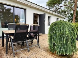 Worker and Families Villa Near the Lake - 3 BR - 6 Beds - Parking - Near Volvo