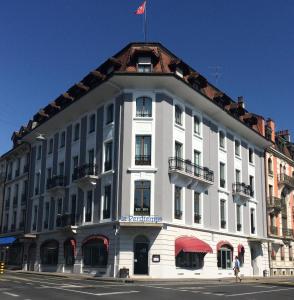 3 gwiazdkowy hotel Hôtel des Alpes Nyon Szwajcaria