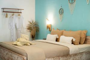 The White Bay Lombok