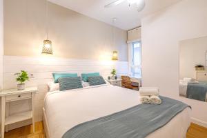 Parking & Comfort - Private Terrace