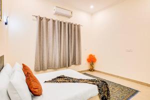 Lustra farms by Alaya Stays