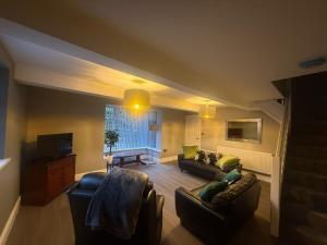 Rose Cottage by Sasco