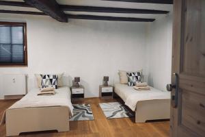 Mosel apartment near Koblenz, 2 single beds K37