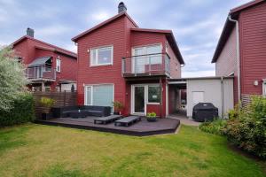 Premium Workers Villa - 3 BR - 2 Baths - Near Volvo