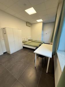 All-in kamer te huur in Oostrozebeke
