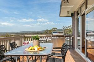 Hillview House - Panoramic views Games Wineries