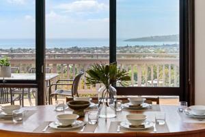 Hillview House - Panoramic views Games Wineries