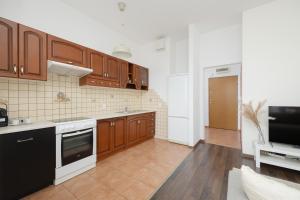 Cozy Apartment Warszawa Bukowińska by Solarento