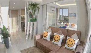 Rocco 513 - Corner 1 bedroom Serviced Apartment with Seaview