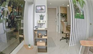 Rocco 513 - Corner 1 bedroom Serviced Apartment with Seaview