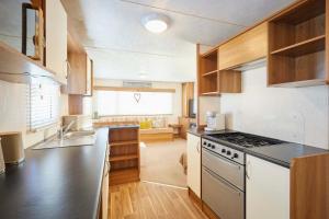 Host & Stay - Cosy Cove