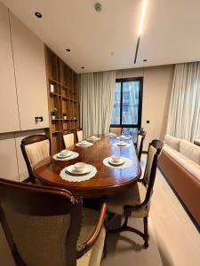 Luxury Apartment شقه الفخامه في المونسيه