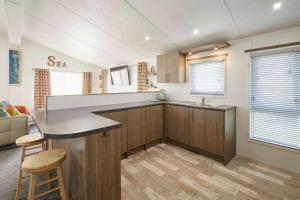 Host & Stay - The Beach House