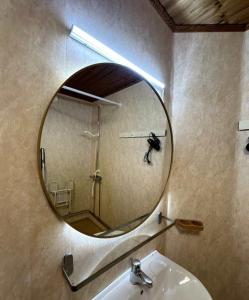 Workers Villa - 10 BR - 4 Bath - Volvo