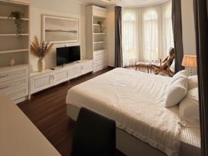 Dream House - Golf Valley Đà Lạt