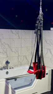 Love Room - fluo expérience