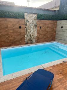 Casa de praia com piscina em mongagua sp