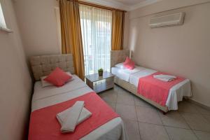 Sunset Beach Club Aqualettings Mermaid 30