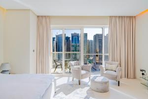 Modern Studio with Skyline Views in Dubai Marina