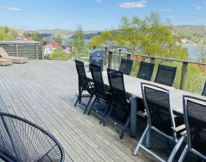 Lovely view & walking distance to the beach SE09150