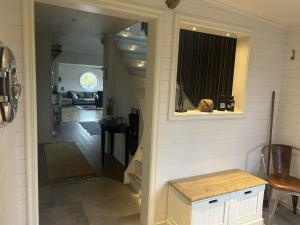 Lovely view & walking distance to the beach SE09150