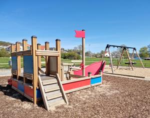 Modern Cottage with Sea View in Svanesund SE09151