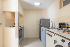 Downtown Arch Apartments - Central Lisbon AC & WIFI