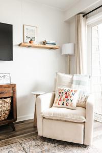 Sanderling - Pet Friendly - Walk to Beach - Pool!