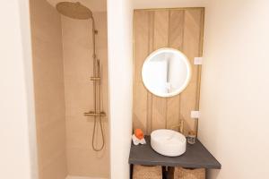 Magnifique T3 rénové, plage à pied par Groom