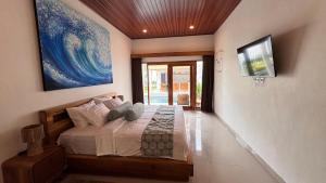 New villa with pool near the beaches