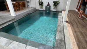 New villa with pool near the beaches