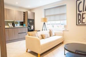 10 Park Square - Luxury Serviced Apartments