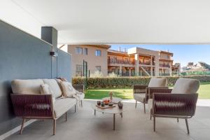 Luxury 3BR Apartment with Private Terrace